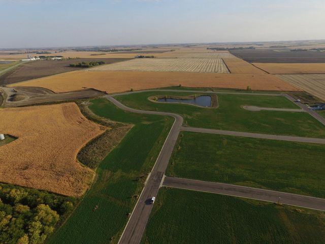 1204 Granite Trail, Marshall, MN 56258