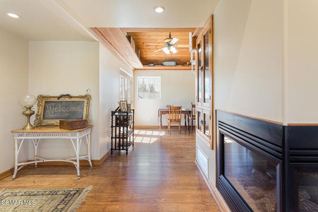 1052 Hacienda Drive A, Simi Valley, CA 93065