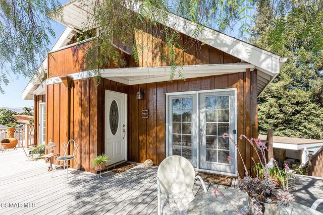 1052 Hacienda Drive A, Simi Valley, CA 93065