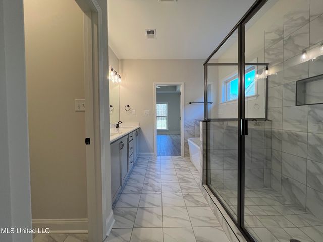 2201 Scott Meadows Lane, Hernando, MS 38632