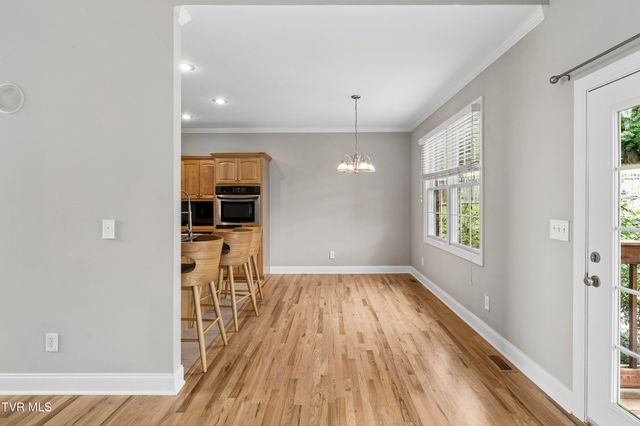 404 Mizpah Hills Drive, Johnson City, TN 37604
