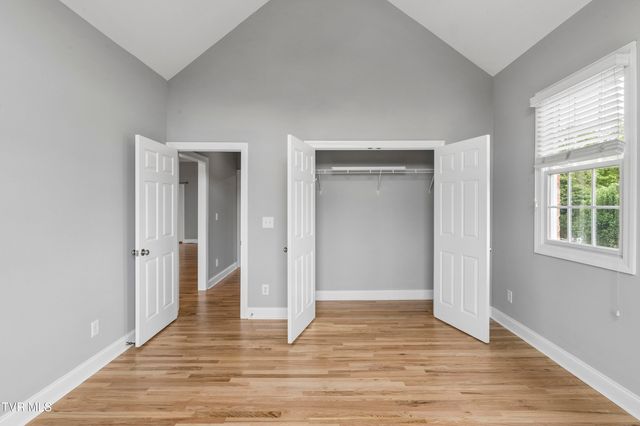 404 Mizpah Hills Drive, Johnson City, TN 37604