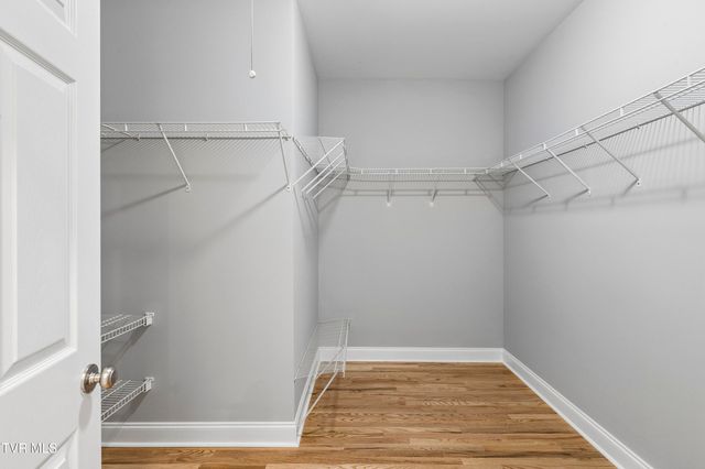 404 Mizpah Hills Drive, Johnson City, TN 37604