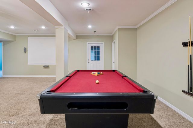404 Mizpah Hills Drive, Johnson City, TN 37604
