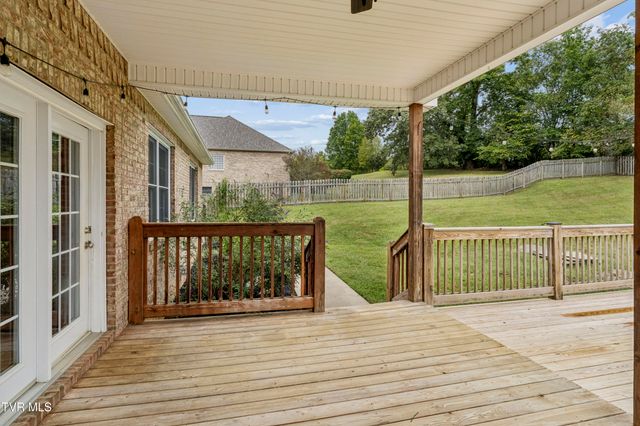 404 Mizpah Hills Drive, Johnson City, TN 37604