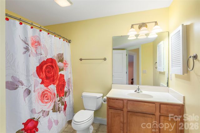 41 Little Fox Lane, Fletcher, NC 28732