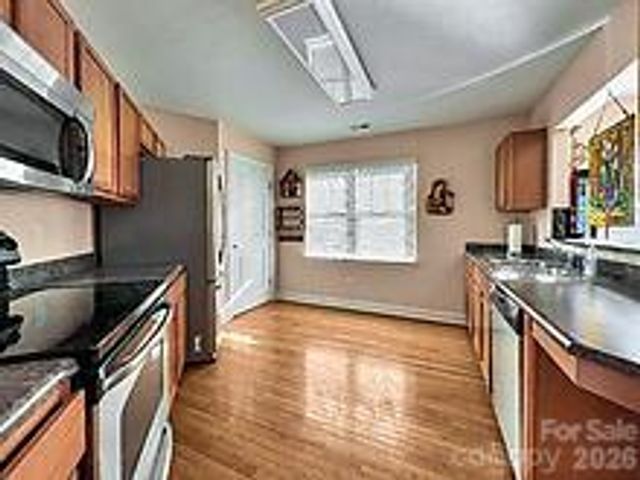 41 Little Fox Lane, Fletcher, NC 28732