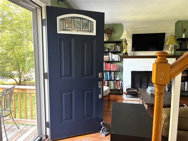 39 West Wrentham Road, Cumberland, RI 02864