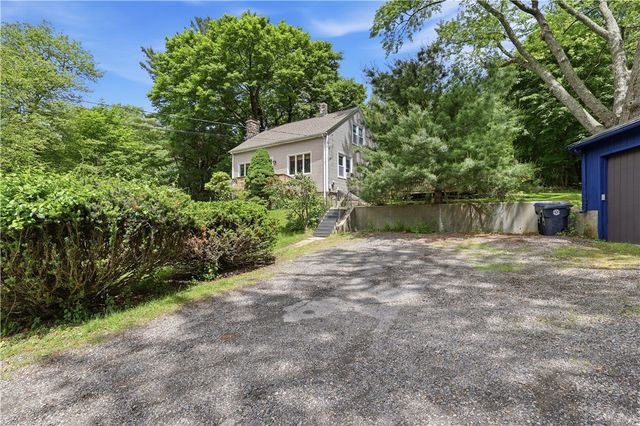 39 West Wrentham Road, Cumberland, RI 02864