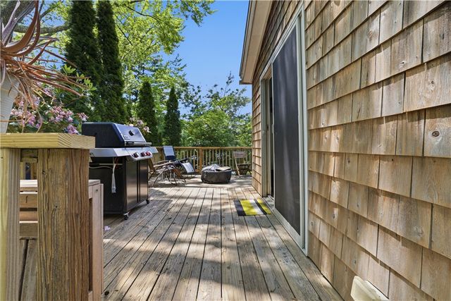 39 West Wrentham Road, Cumberland, RI 02864