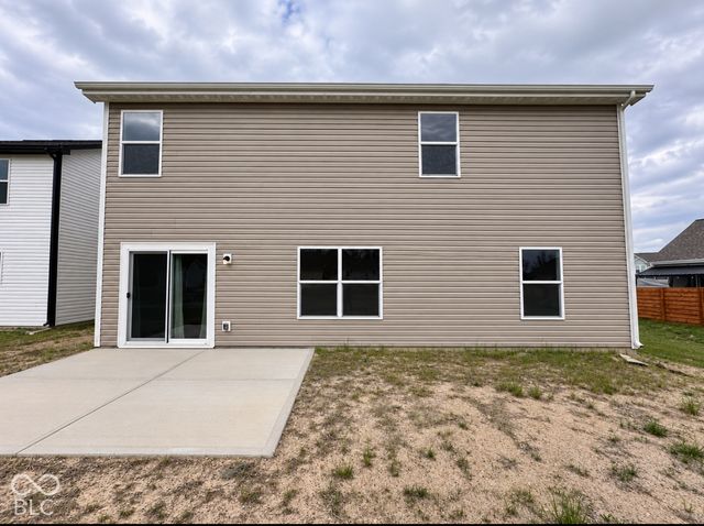 1620 Creek Bed Lane, Pendleton, IN 46064