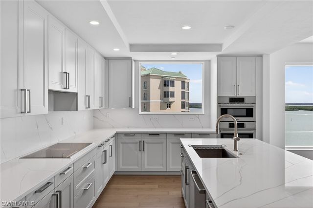 4142 Bay Beach LN 901, Fort Myers Beach, FL 33931