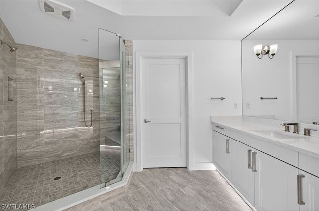 4142 Bay Beach LN 901, Fort Myers Beach, FL 33931