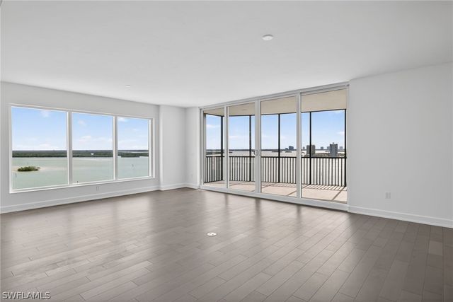 4142 Bay Beach LN 901, Fort Myers Beach, FL 33931