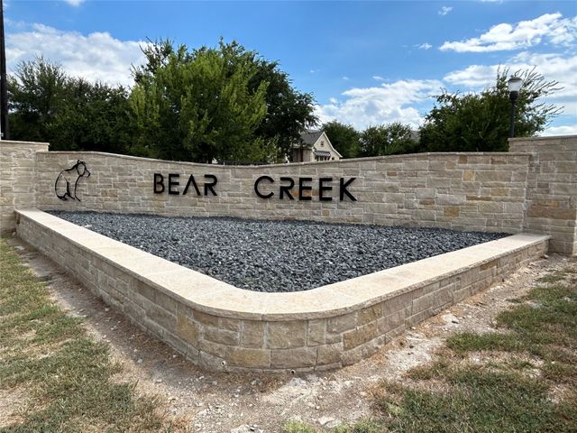 2059 Hidden Bluff Drive, Aledo, TX 76008
