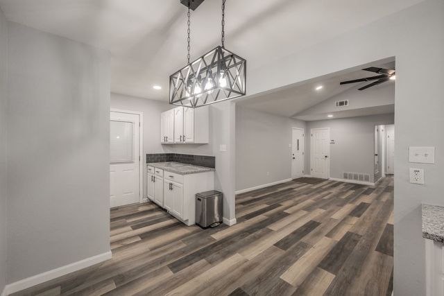 1108 Georgetown Street, Arlington, TX 76015