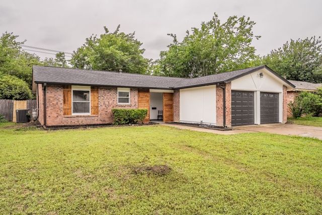 1108 Georgetown Street, Arlington, TX 76015