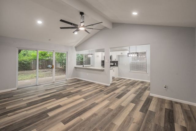 1108 Georgetown Street, Arlington, TX 76015