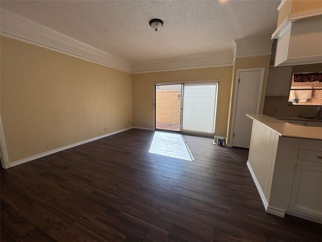 4702 Ranch View Road, Fort Worth, TX 76109