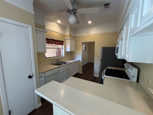 4702 Ranch View Road, Fort Worth, TX 76109