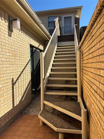 4702 Ranch View Road, Fort Worth, TX 76109