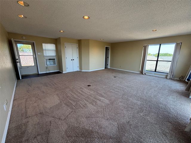 4702 Ranch View Road, Fort Worth, TX 76109