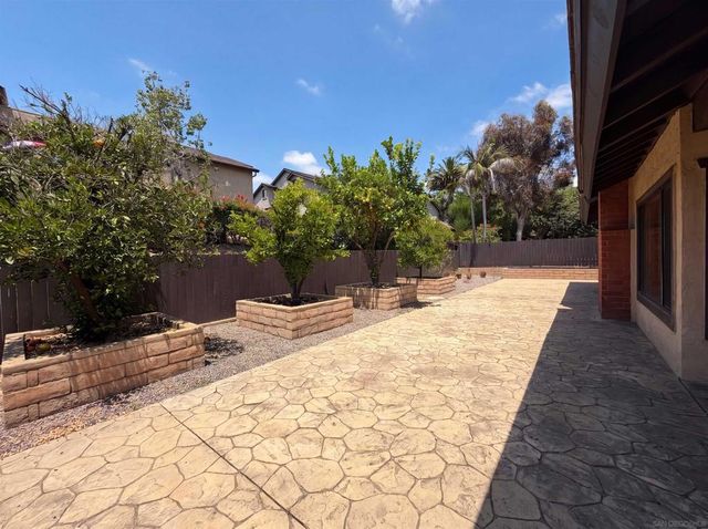 3556 Paseo Salamoner, La Mesa, CA 91941