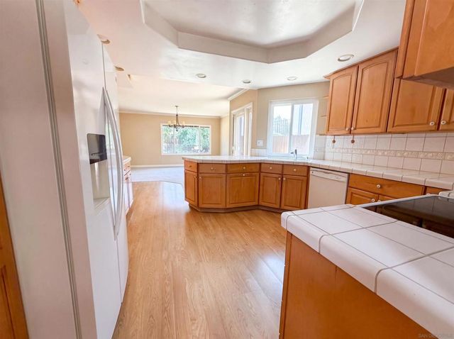 3556 Paseo Salamoner, La Mesa, CA 91941