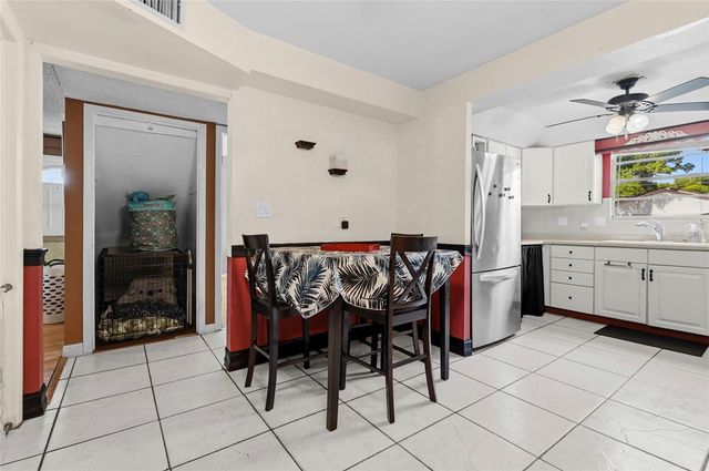 219 39TH STREET E, Palmetto, FL 34221