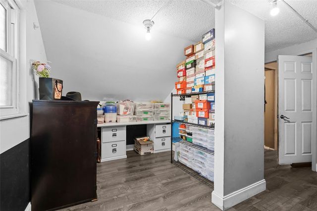 219 39TH STREET E, Palmetto, FL 34221