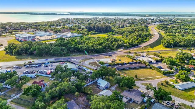 219 39TH STREET E, Palmetto, FL 34221