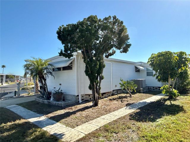 436 MOUNT OAK AVENUE NE 747, St Petersburg, FL 33702