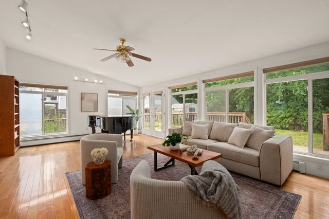 110 Maybrook Avenue, Manchester, NH 03102