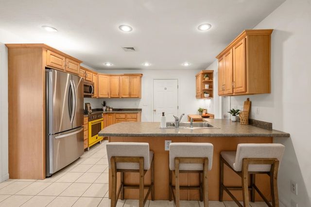 110 Maybrook Avenue, Manchester, NH 03102