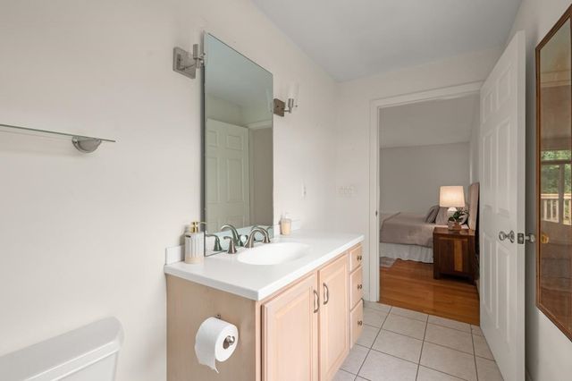 110 Maybrook Avenue, Manchester, NH 03102