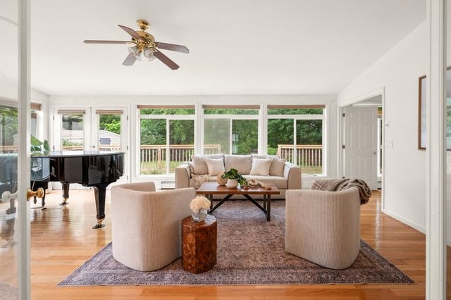 110 Maybrook Avenue, Manchester, NH 03102