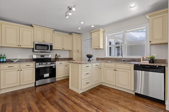 36 Wren Avenue, Trenton, GA 30752
