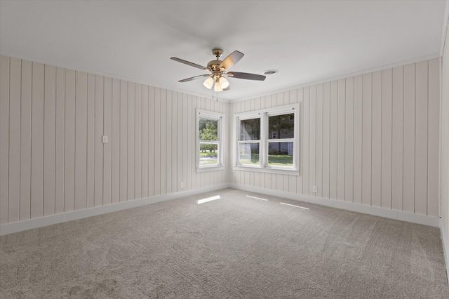 36 Wren Avenue, Trenton, GA 30752