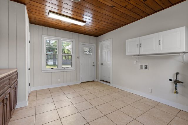 36 Wren Avenue, Trenton, GA 30752