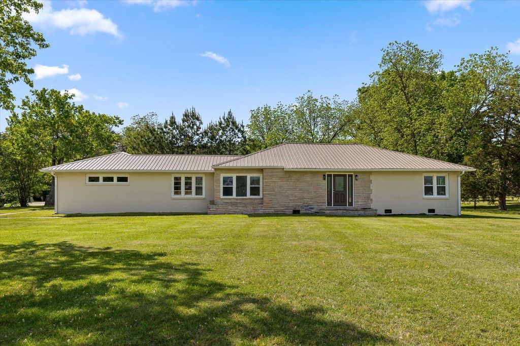 36 Wren Avenue, Trenton, GA 30752