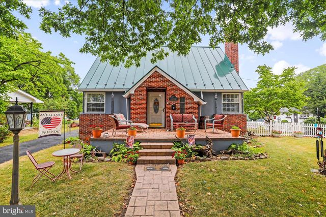 15 W BIRCH LN, Romney, WV 26757