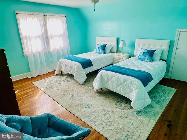 15 W BIRCH LN, Romney, WV 26757