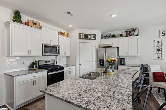 841 Honeybush Drive, Lyman, SC 29365