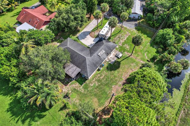 8011 45th Way N, Palm Beach Gardens, FL 33418
