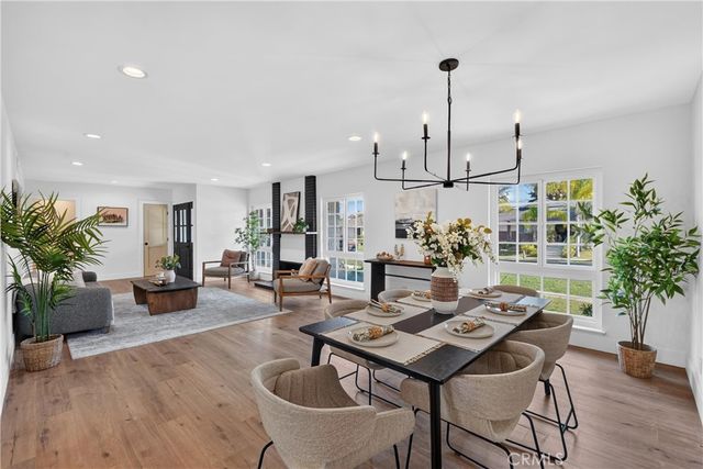 50 Doone, Thousand Oaks, CA 91360