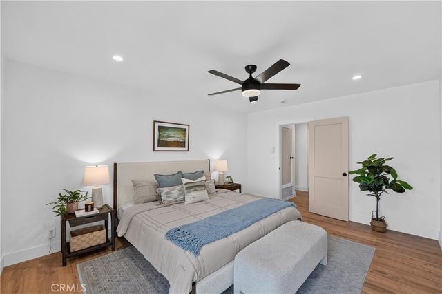 50 Doone, Thousand Oaks, CA 91360