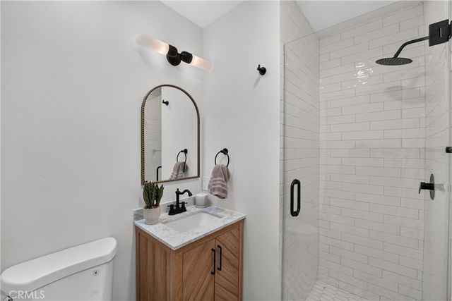 50 Doone, Thousand Oaks, CA 91360