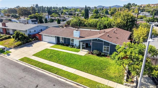 50 Doone, Thousand Oaks, CA 91360