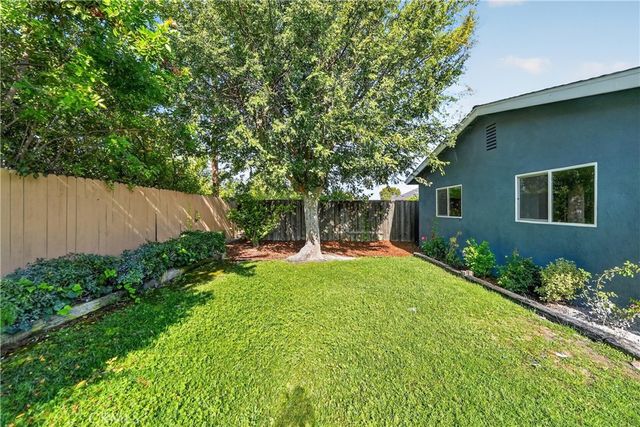 50 Doone, Thousand Oaks, CA 91360