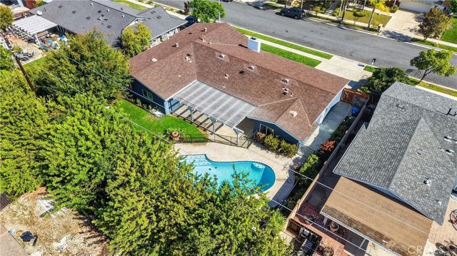 50 Doone, Thousand Oaks, CA 91360